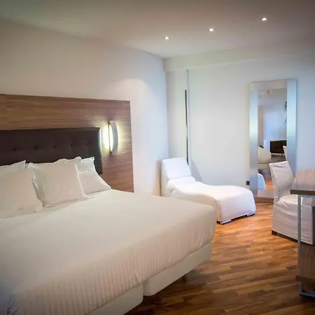 Hotel Bruc Esterno foto