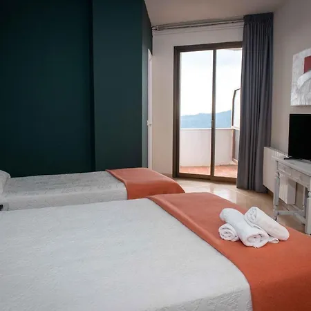 Hotel Bruc Esterno foto