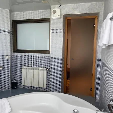 Hotel Bruc Esterno foto